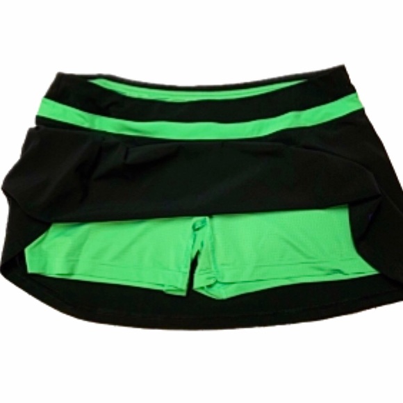 🎊HP🎊ADIDAS Climalite  Tennis Skort Size L - Picture 6 of 10